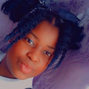 Meet your Posher, Kanisha